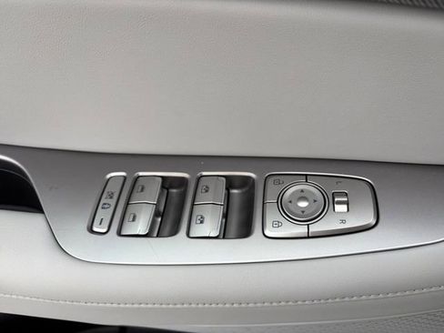 Used 2023 Hyundai Palisade SEL w/ Premium Package image 4