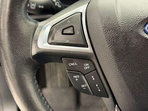 Used 2019 Ford Fusion Energi Titanium FWD image 15