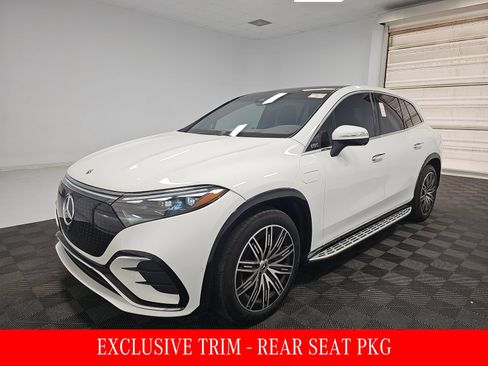 Used 2023 Mercedes-Benz EQS 580 4MATIC SUV image 2