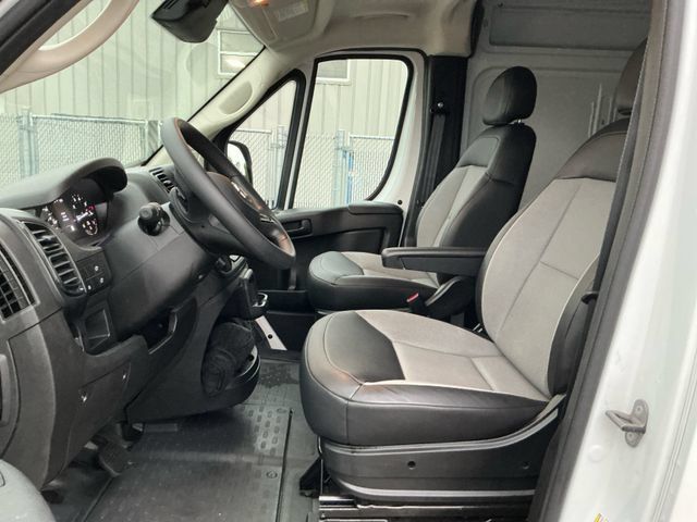Used 2026 RAM ProMaster 2500 w/ Convenience Group FWD image 9