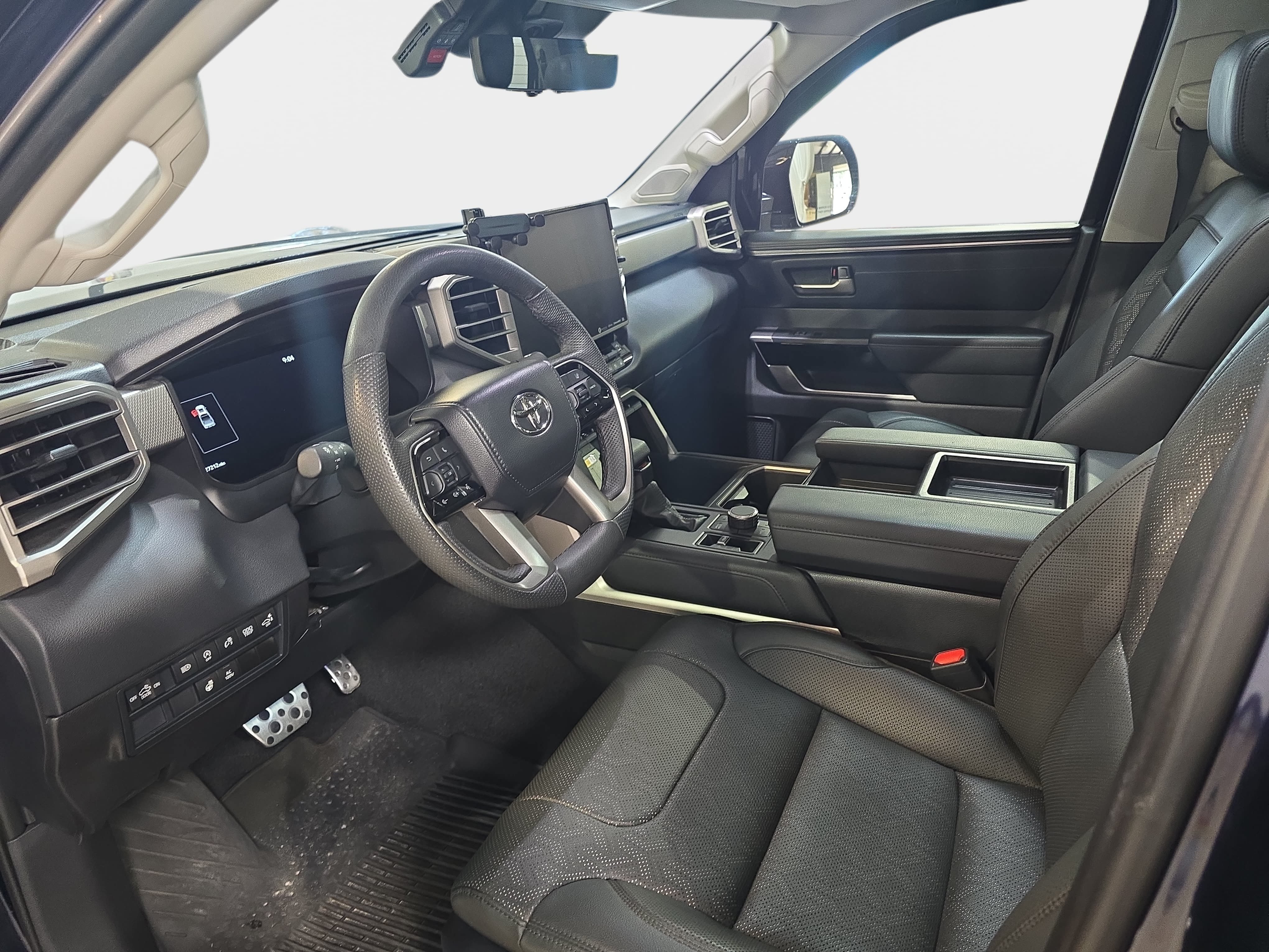 Used 2024 Toyota Tundra Limited w/ TRD Off-Road Package AWD/4WD image 13