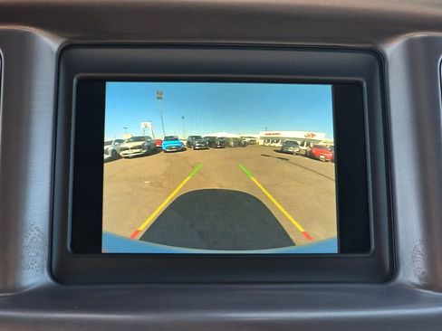 Used 2022 Dodge Charger SXT image 29