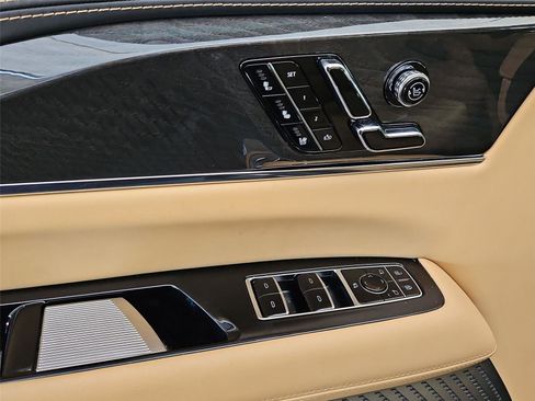 New 2025 Cadillac Escalade IQ Sport 2 AWD/4WD image 18