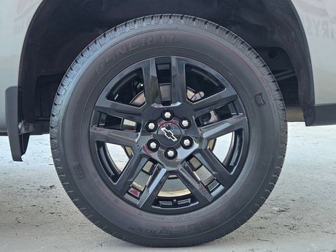 Used 2024 Chevrolet Silverado 1500 RST w/ Rally Edition AWD/4WD image 28