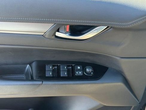 Used 2025 MAZDA CX-5 AWD 2.5 S w/ Preferred Package image 15