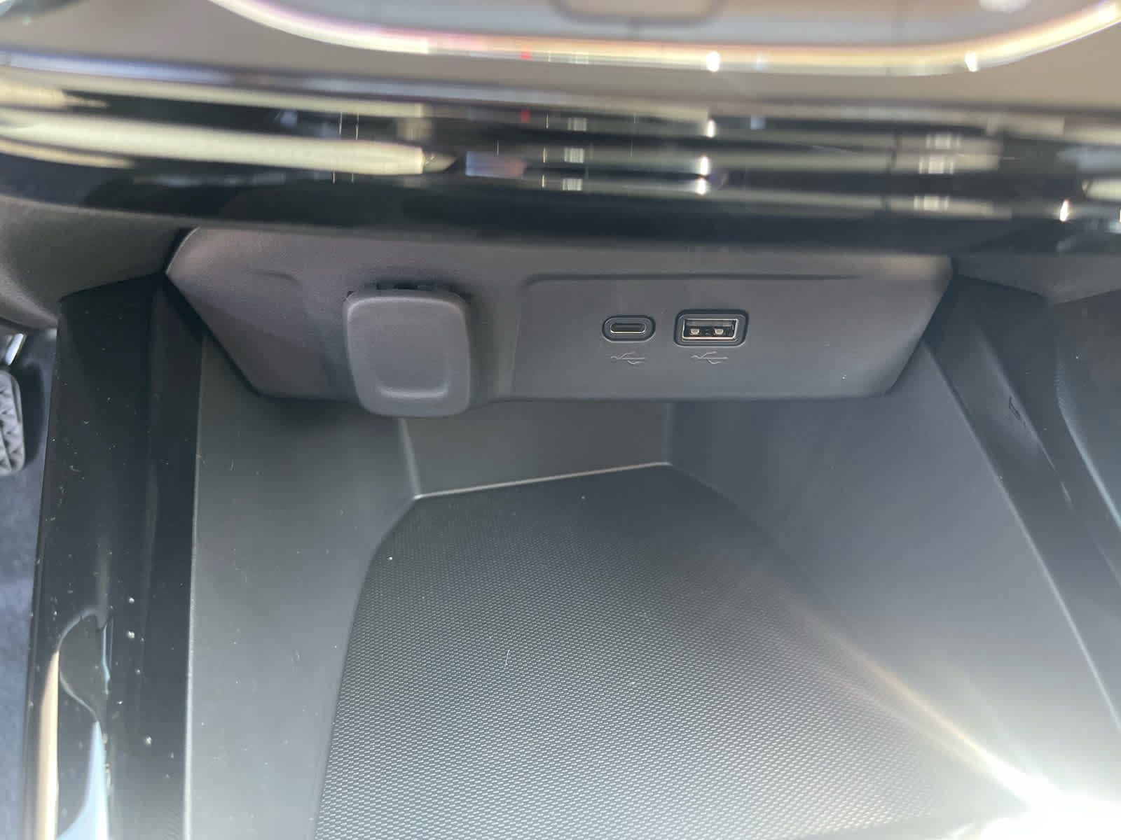 New 2026 Chevrolet Trax LT w/ Driver Confidence Package FWD image 19