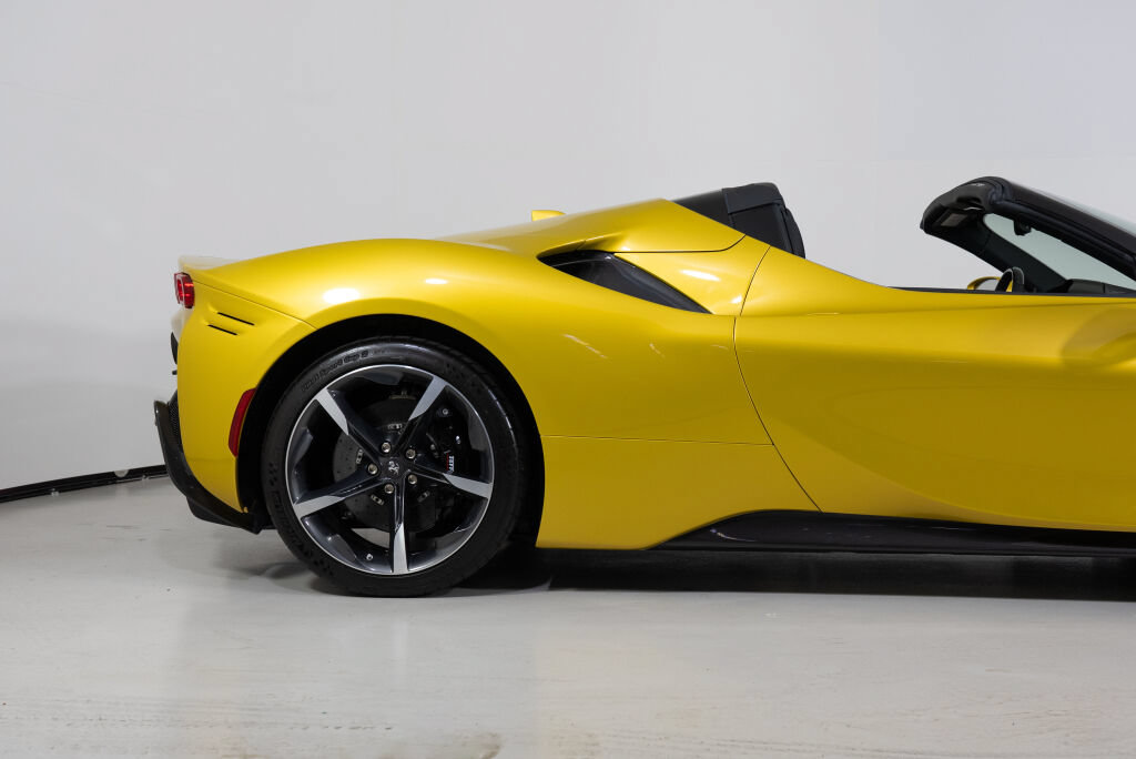 Used 2022 Ferrari SF90 Spider AWD/4WD image 16