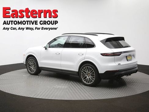 Used 2023 Porsche Cayenne Platinum Edition AWD/4WD image 71