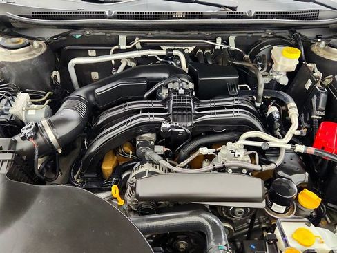 Used 2020 Subaru Outback Premium AWD/4WD image 25