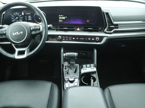 Used 2024 Kia Sportage SX image 13