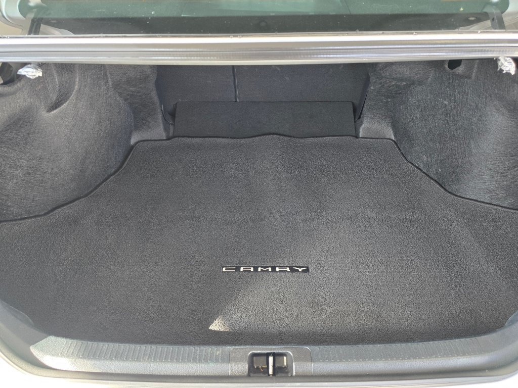 Used 2025 Toyota Camry LE w/ Convenience Package FWD image 15