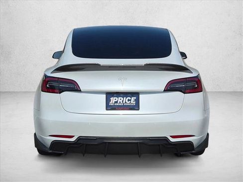 Used 2021 Tesla Model 3 Standard Range Plus RWD image 7