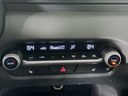 Used 2025 MAZDA CX-50 AWD 2.5 S w/ Premium Package image 24