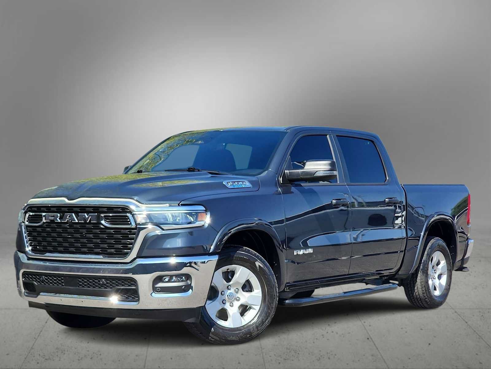 Used 2025 RAM 1500 Big Horn AWD/4WD image 1