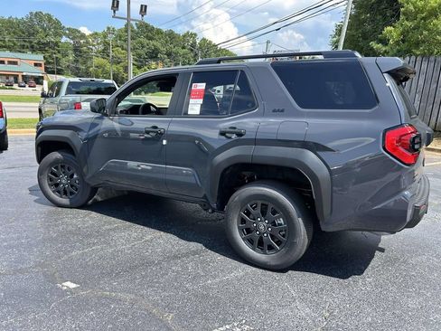 New 2026 Toyota 4Runner SR5 RWD image 6