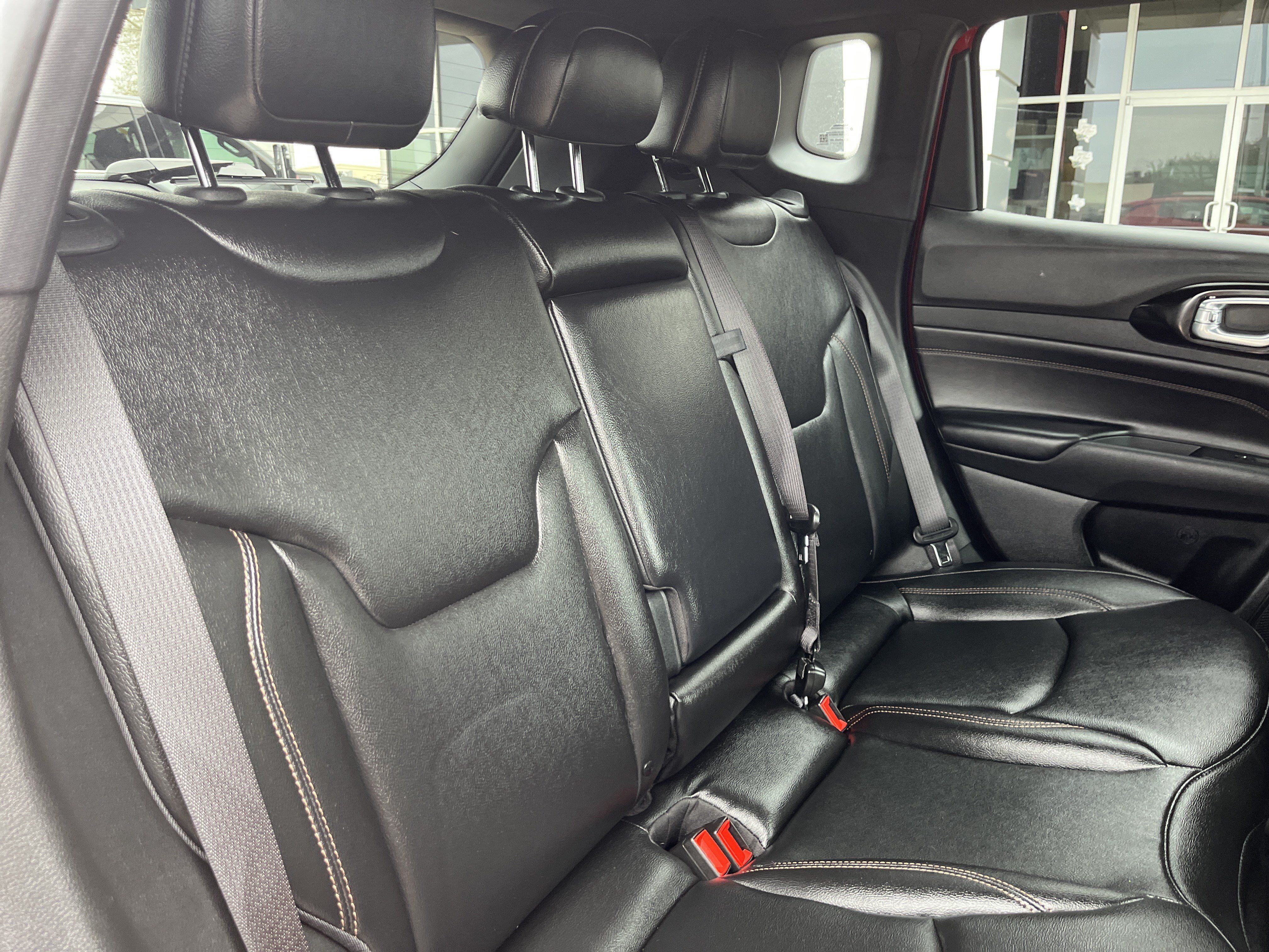 Used 2024 Jeep Compass Limited AWD/4WD image 16