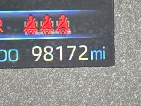 Used 2023 Toyota Corolla LE image 38