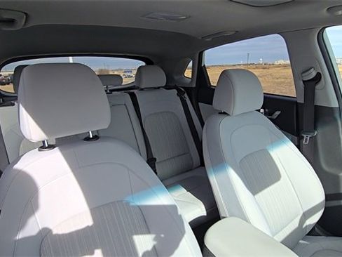 Used 2023 Hyundai Kona SEL w/ Convenience Package image 31