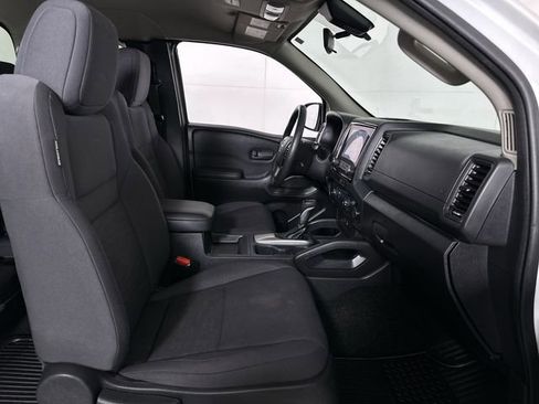 Used 2022 Nissan Frontier S image 57