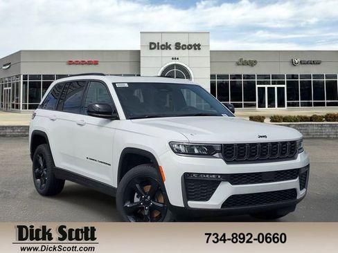 New 2026 Jeep Grand Cherokee Limited w/ Limited Altitude Package AWD/4WD image 1