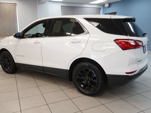 Used 2020 Chevrolet Equinox LT w/ Driver Convenience Package FWD image 7