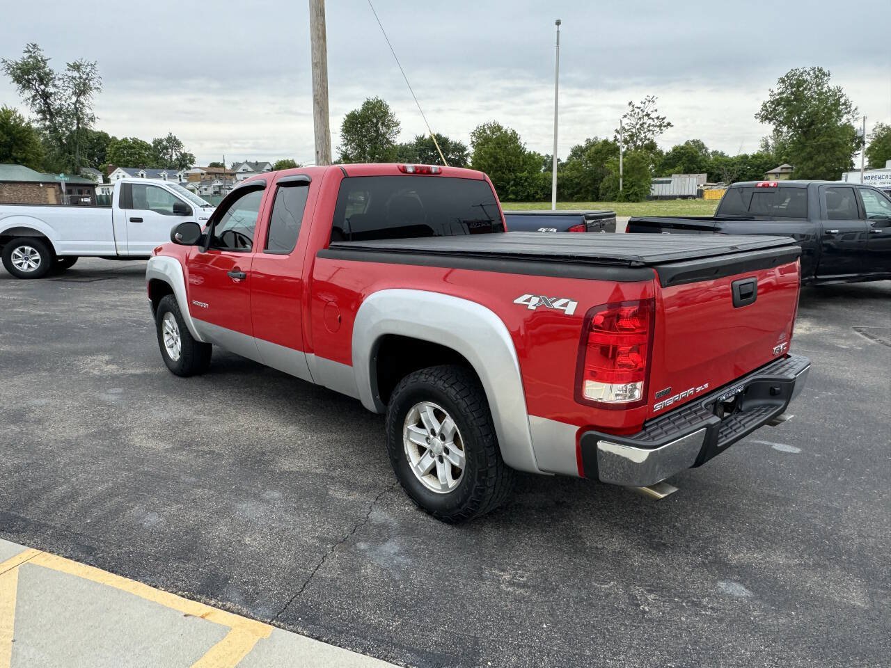 Used 2010 GMC Sierra 1500 SLE w/ Power Pack Plus AWD/4WD image 8