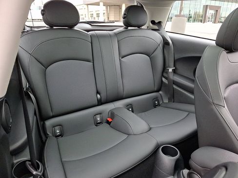 Used 2024 MINI Cooper S image 10