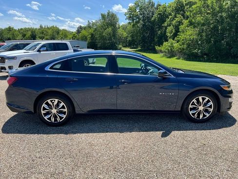 Used 2021 Chevrolet Malibu LT FWD image 6