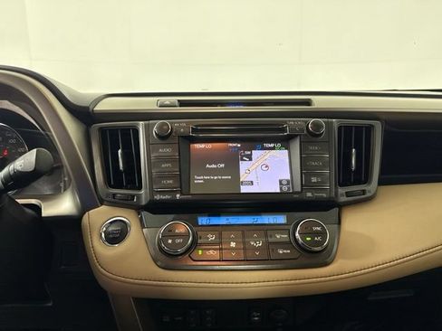 Used 2014 Toyota RAV4 Limited FWD image 18