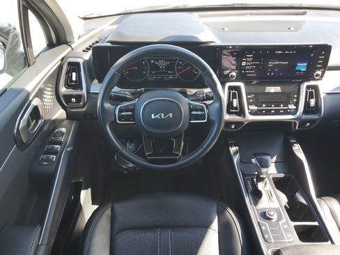 Used 2023 Kia Sorento S w/ Panoramic Sunroof Package image 20