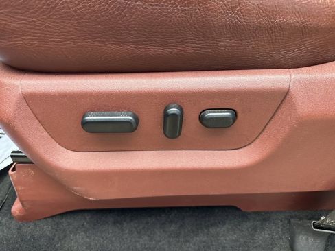 Used 2012 Ford F250 King Ranch w/ King Ranch w/Chrome Pkg image 16