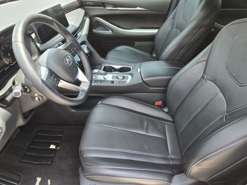Used 2023 INFINITI QX60 Sensory w/ Vision Package AWD/4WD image 5