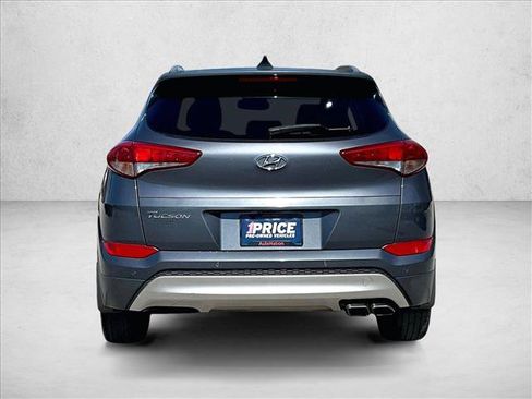 Used 2018 Hyundai Tucson Value FWD image 4
