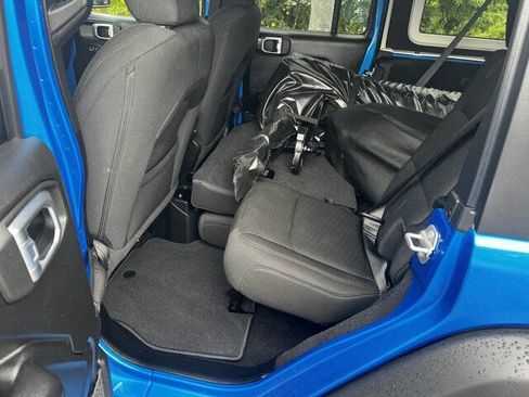 Used 2021 Jeep Wrangler Unlimited Sport w/ Dual Top Group image 11