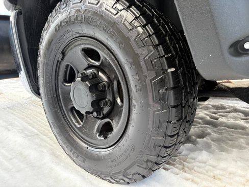 Used 2007 Chevrolet Silverado 2500 W/T w/ Snow Plow Prep Package image 11