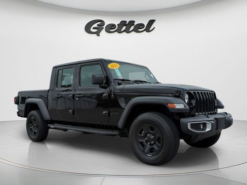 Used 2023 Jeep Gladiator Sport image 13