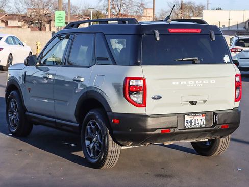 Used 2023 Ford Bronco Sport Badlands w/ Premium Package image 2