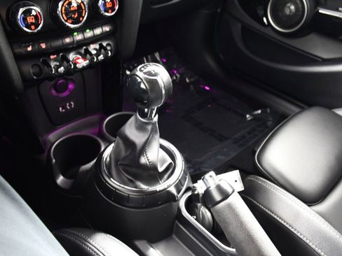 Used 2015 MINI Cooper S FWD image 32