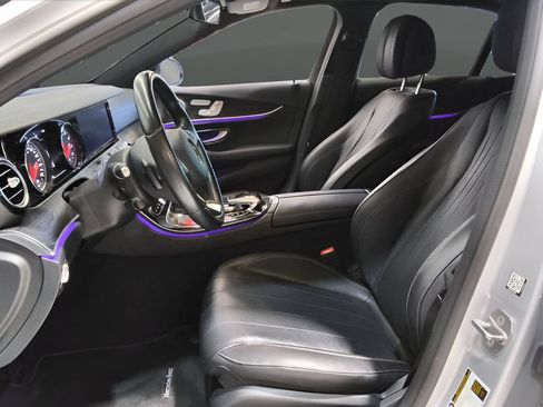 Used 2017 Mercedes-Benz E 300 4MATIC image 15