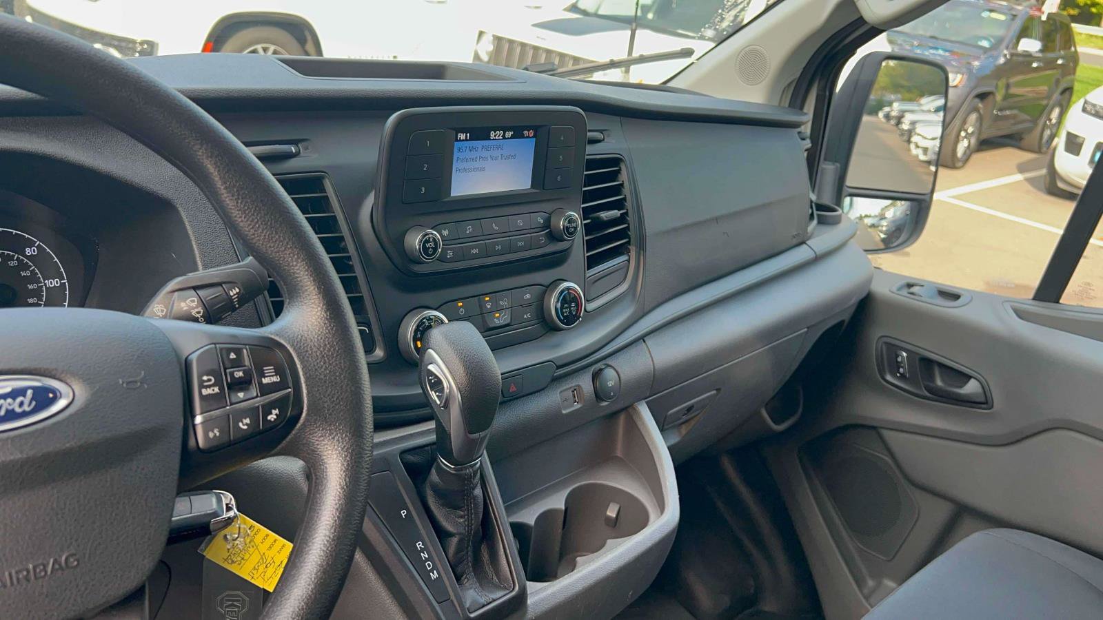 Used 2025 Ford Transit 250 Low Roof w/ Exterior Upgrade Package RWD image 28