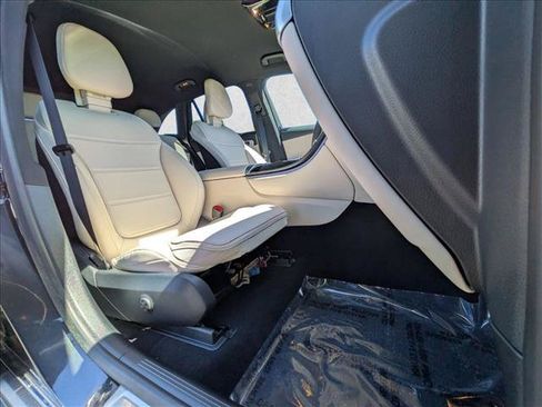 Certified 2026 Mercedes-Benz GLC 300 image 19