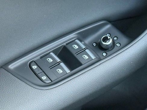 Used 2022 Audi Q7 3.0T Premium Plus image 32