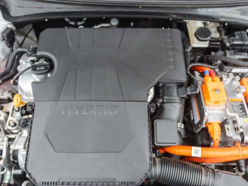 Used 2023 Hyundai Elantra Limited image 27