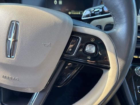 Used 2022 Lincoln Corsair Reserve w/ Equipment Group 201A image 23