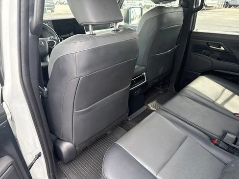 Used 2024 Lexus GX 550 w/ Cold Area Package AWD/4WD image 22