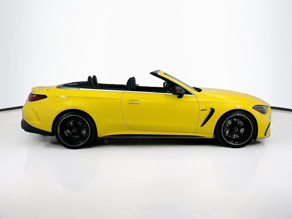 Used 2026 Mercedes-Benz CLE 53 AMG 4MATIC Cabriolet image 4
