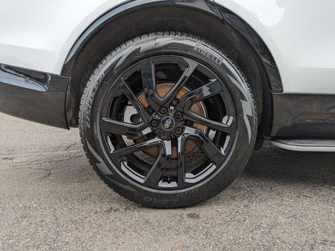 Used 2023 Land Rover Discovery S R-Dynamic image 53