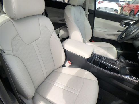 New 2025 Kia Sorento X-Line EX image 26