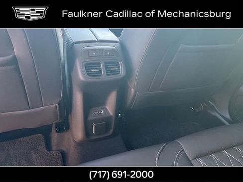 Used 2023 Buick Envision Avenir image 17