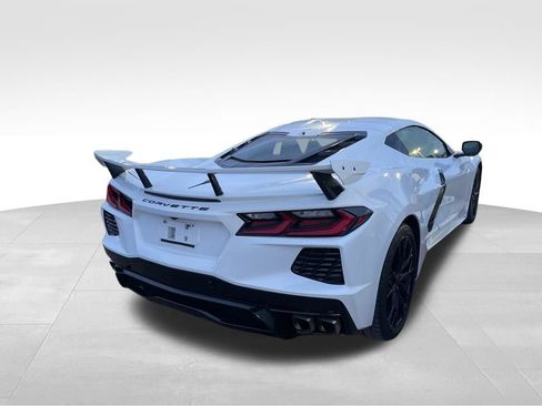 Used 2025 Chevrolet Corvette Stingray Coupe w/ 1LT image 8